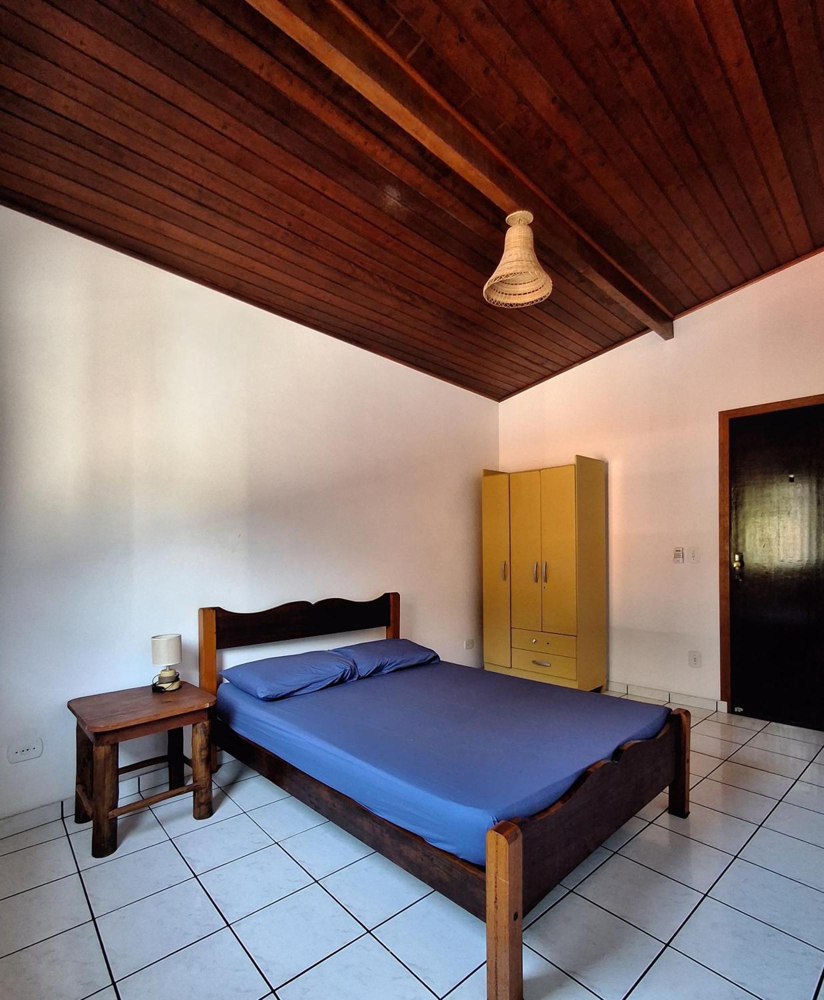 Casa Em *